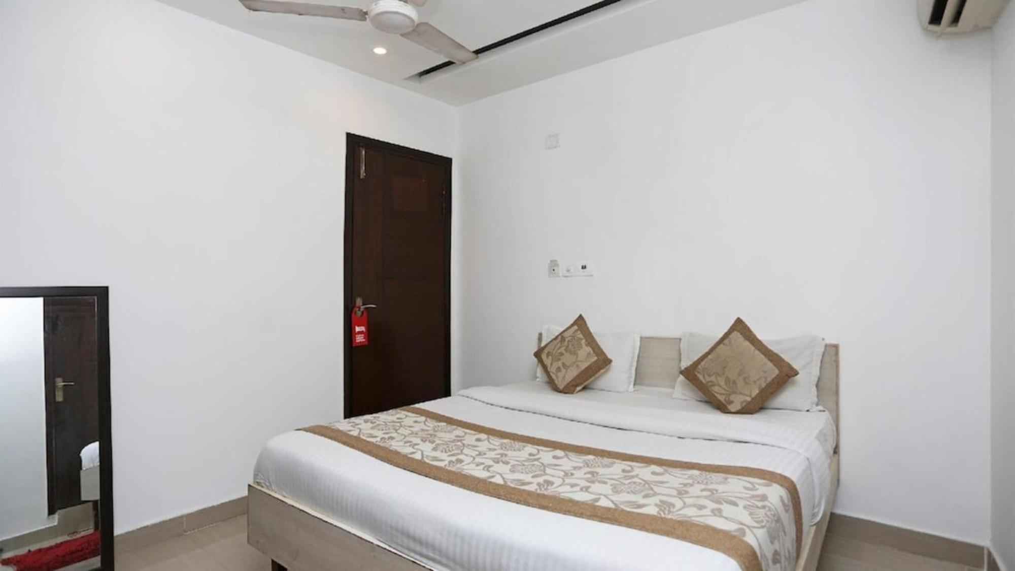 Deluxe Rooms In Jangpura New Delhi Exterior photo